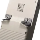 Parte trasera de la consola retro Anbernic RG477V